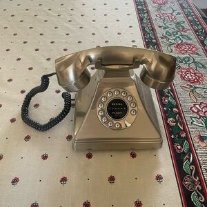 50’s Tiffany Phone